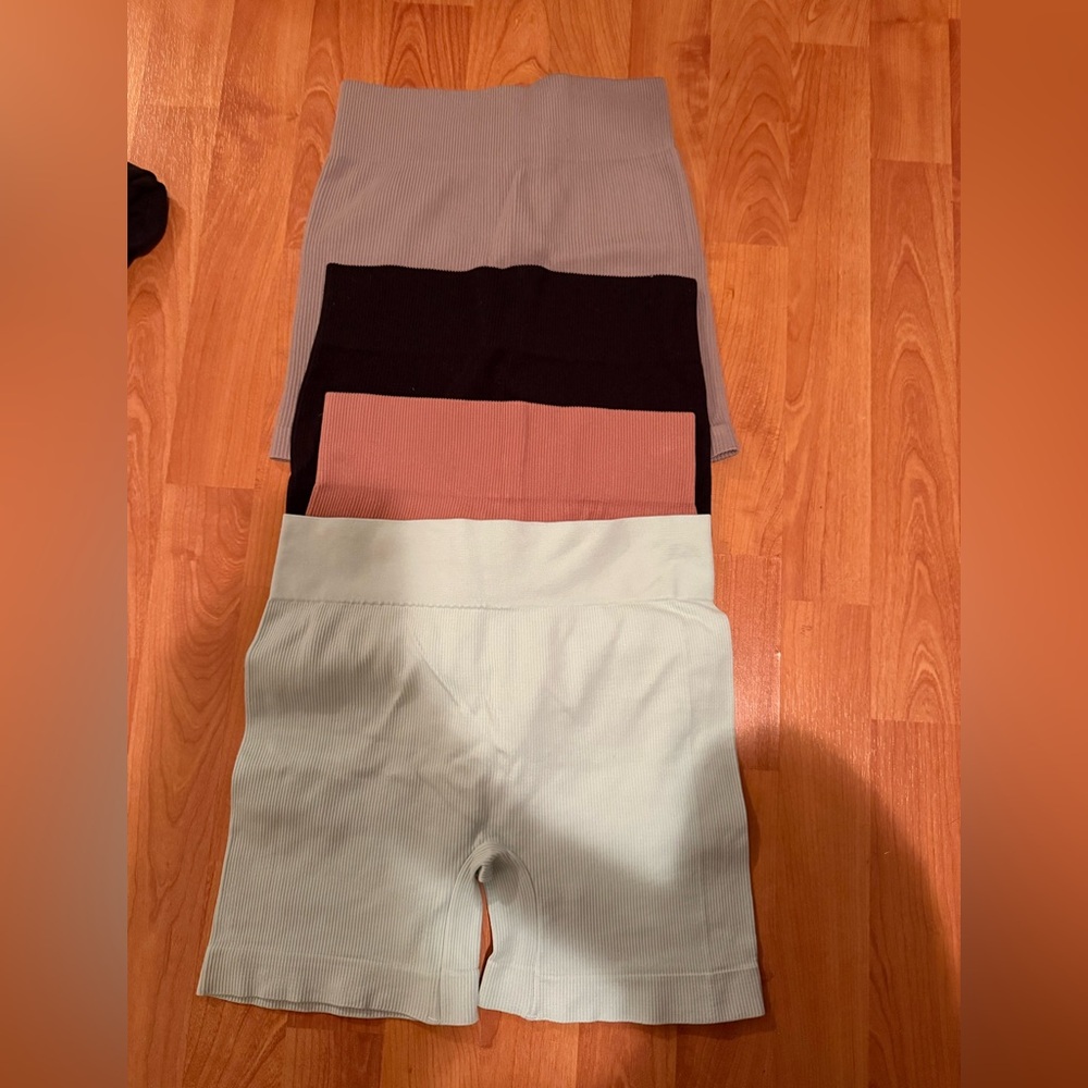Women's Multi-Color Ribbed Shorts Set